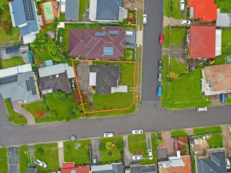 Second view of Homely house listing, 5 Parkside Place, Mount Pritchard NSW 2170