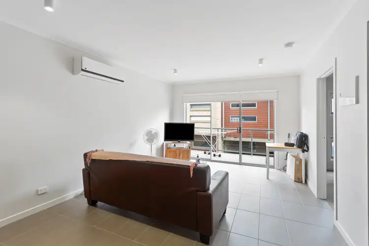 Fifth view of Homely house listing, 9 Hinterland Close, Lynbrook VIC 3975