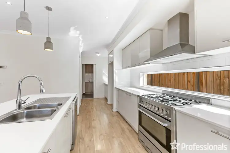 Fourth view of Homely house listing, 28 Granvia Circuit, Burnside VIC 3023
