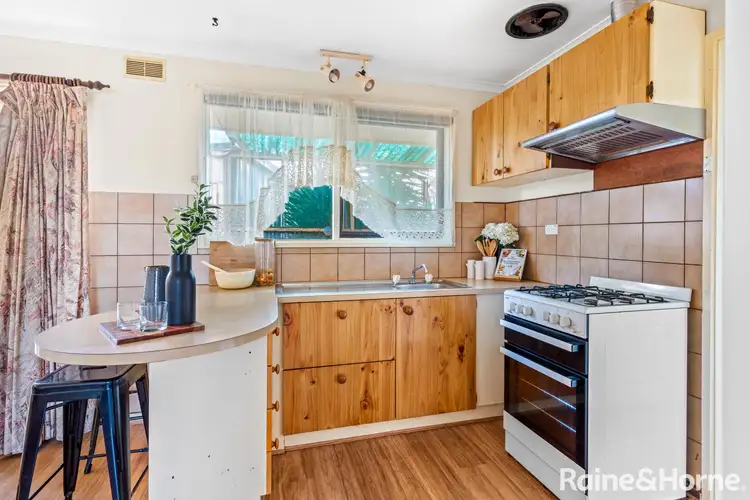 Fourth view of Homely house listing, 2 Gainsborough Place, Melton West VIC 3337