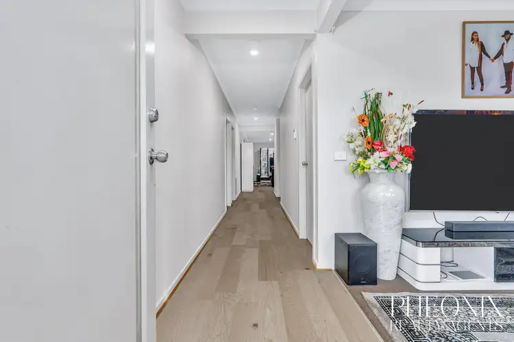 Fifth view of Homely house listing, 12 Cinnamara Circuit, Tarneit VIC 3029