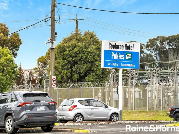 Sixth view of Homely unit listing, 2/16 King Street, Dallas VIC 3047