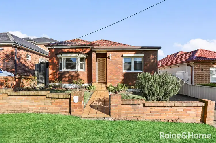 17 Marcella Street, Kingsgrove NSW 2208