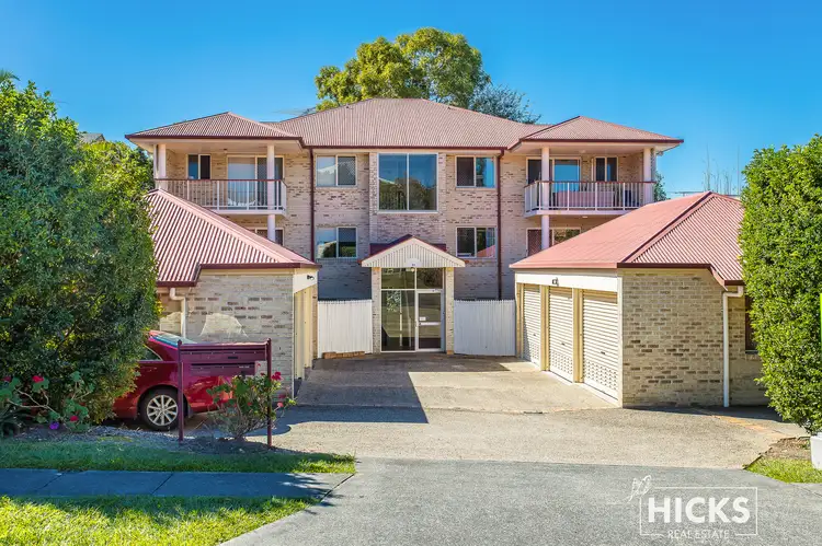 Main view of Homely unit listing, 4/33 Buller Street, Everton Park QLD 4053