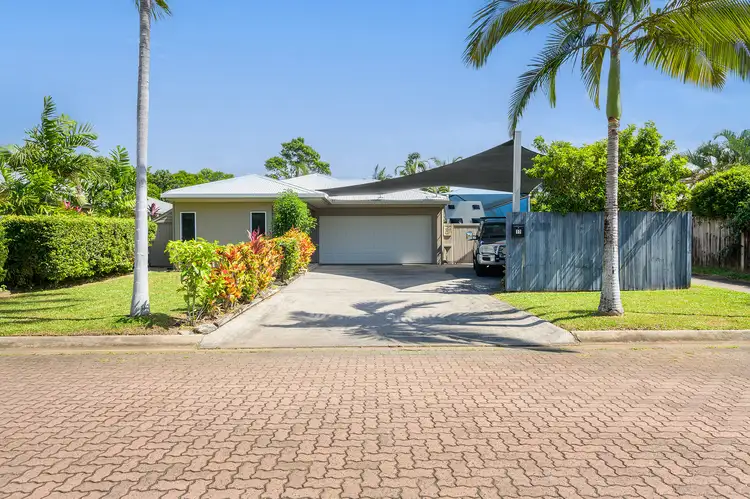 17 Yiki Street, Port Douglas QLD 4877