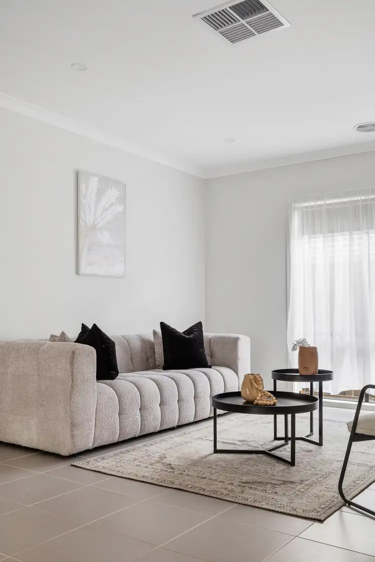 Second view of Homely house listing, 21 Graphite Crescent, Wollert VIC 3750