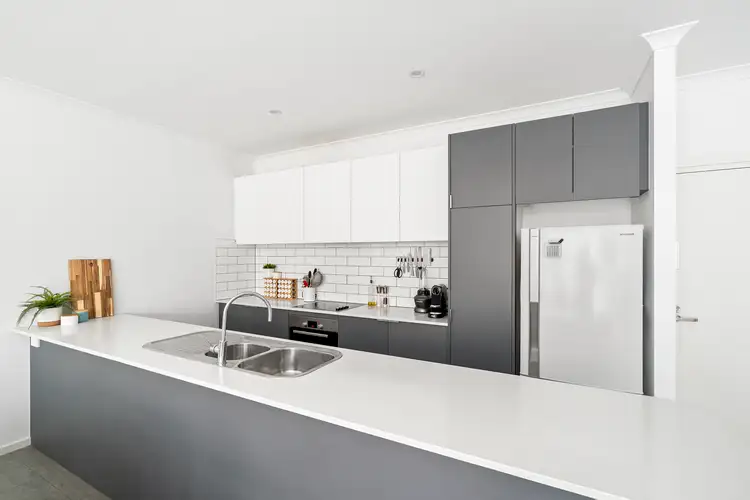 Fifth view of Homely apartment listing, 2/129 Douglas Parade, Williamstown VIC 3016