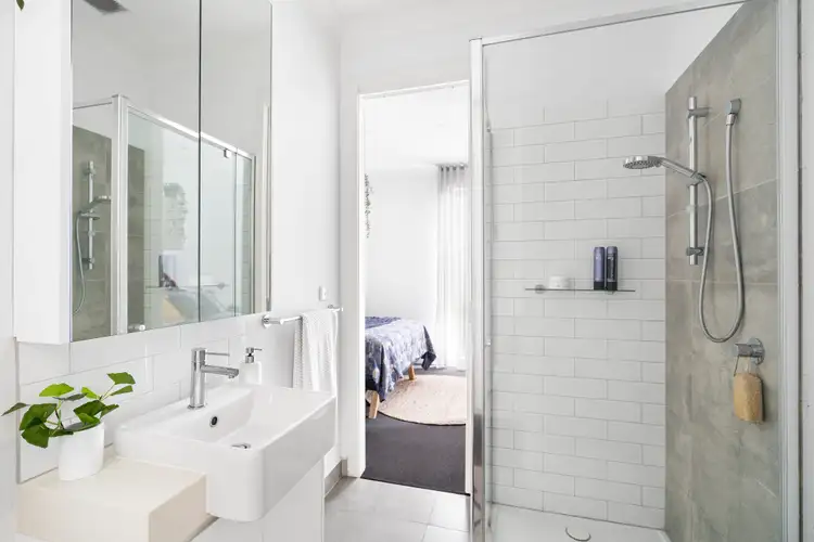 Seventh view of Homely apartment listing, 2/129 Douglas Parade, Williamstown VIC 3016