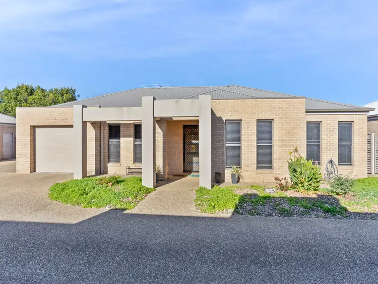 7/378 Cambourne Street, Lavington NSW 2641