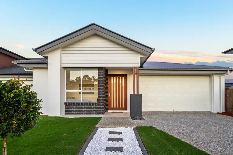 11 Somerset Circuit, Pimpama QLD 4209