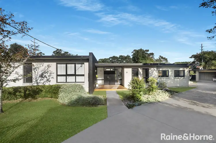 31 Lynburn Avenue, Bomaderry NSW 2541