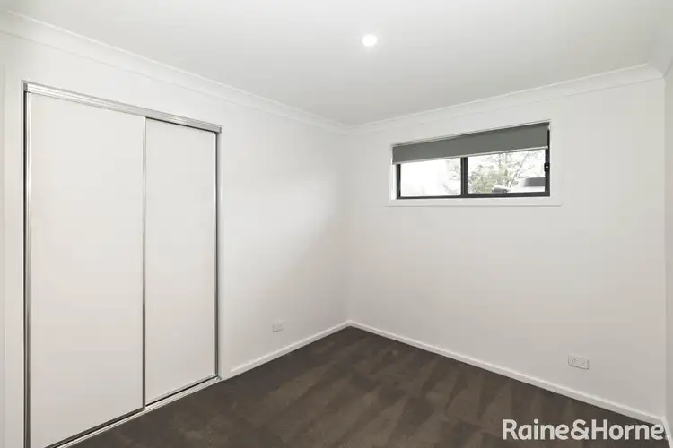 Fourth view of Homely unit listing, 2/7 Davies Place, Tolland NSW 2650