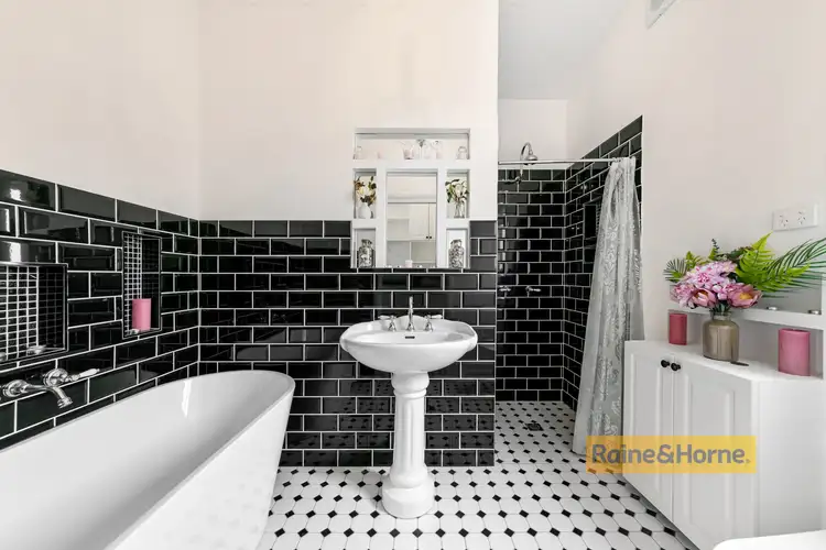Fifth view of Homely house listing, 2/2C Bowden Rd,, Woy Woy NSW 2256