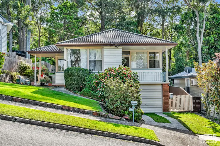 38 Kimbarra Close, Kotara NSW 2289