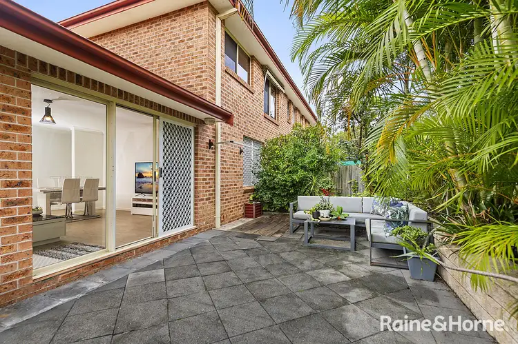 2/57 Brougham Street, East Gosford NSW 2250