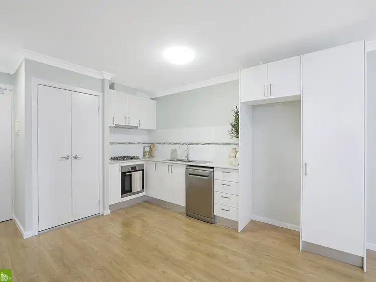 Sixth view of Homely unit listing, 10/26 Victoria Street, Wollongong NSW 2500