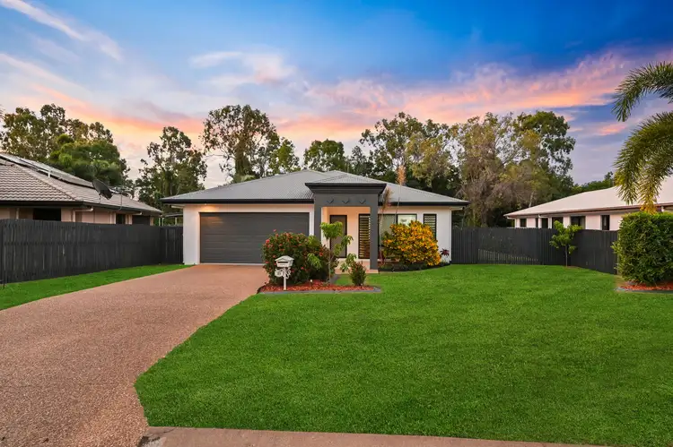 31 Anchorage Circuit, Bushland Beach QLD 4818