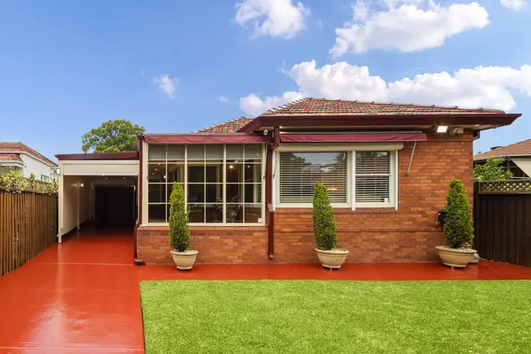 64 Dobroyd Parade (Entry Via Loudon Avenue)