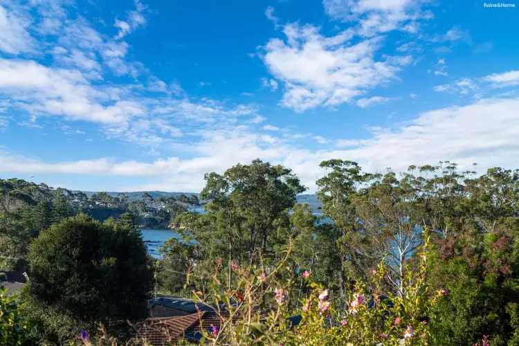 27 Parker Avenue, Surf Beach NSW 2536