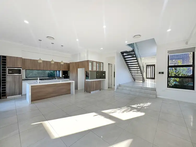 11 Whipper Street, Box Hill NSW 2765