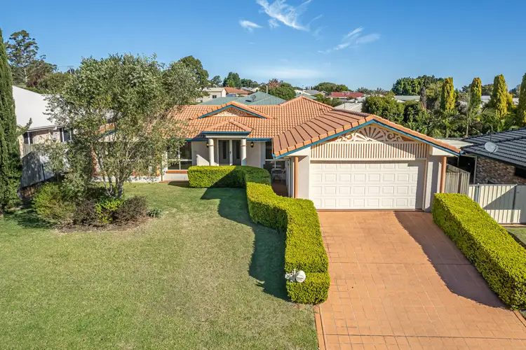 30 Paulene Crescent, Kearneys Spring QLD 4350
