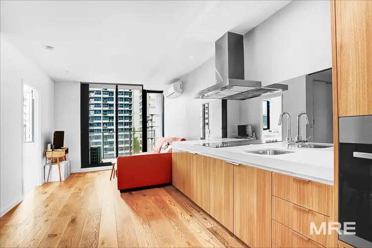 1107/11 Rose Lane, Melbourne VIC 3000