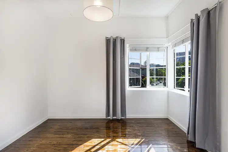 97 Kirribilli Ave