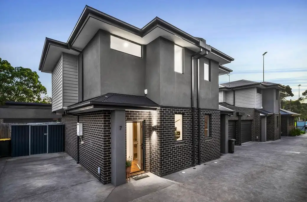 Main view of Homely townhouse listing, 7/30 Blenheim Road, Newport VIC 3015