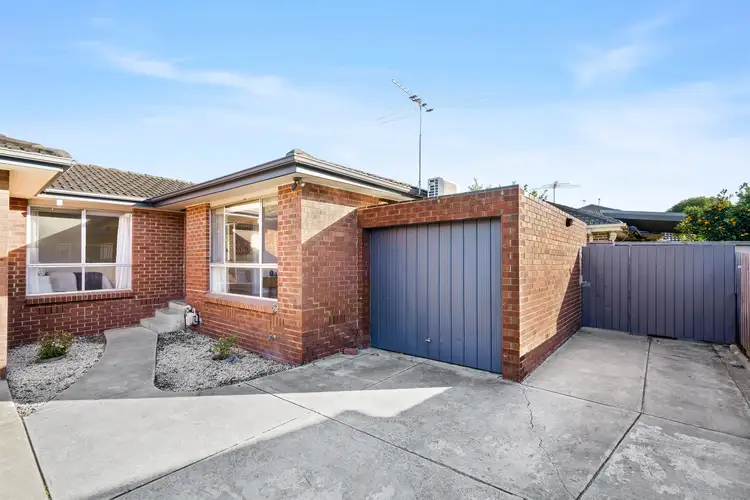 4/25 Bradley Street, Newport VIC 3015