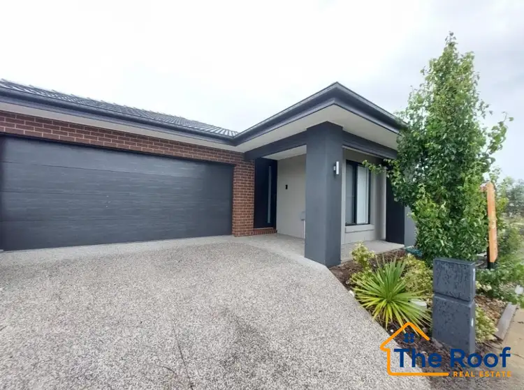 Second view of Homely house listing, 7 Silano Avenue, Tarneit VIC 3029