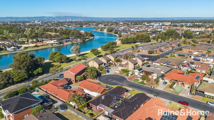 Fifth view of Homely house listing, 2/9 Cocos Grove, West Lakes SA 5021