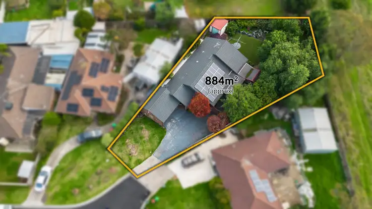 Second view of Homely house listing, 5 Hall Court, Meadow Heights VIC 3048