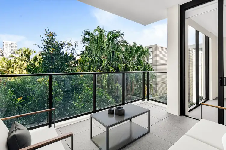 1402/15 Lachlan Street, Waterloo NSW 2017