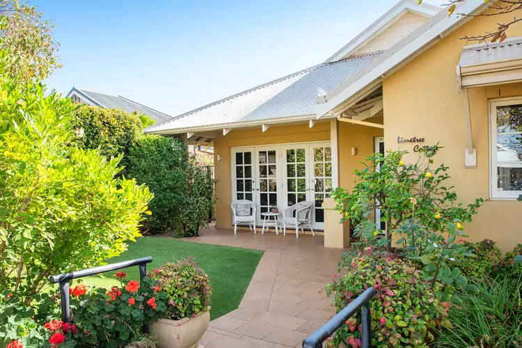 6 Pianobox Boulevard, West Busselton WA 6280