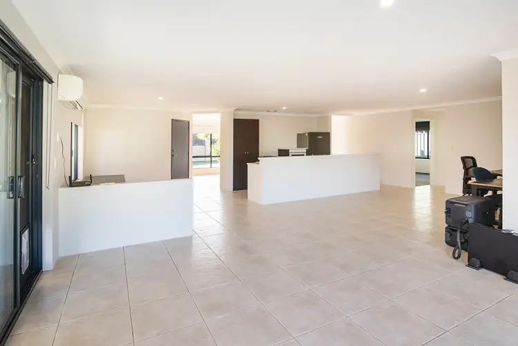 Fifth view of Homely house listing, 8 Pigeon Rise, Geographe WA 6280