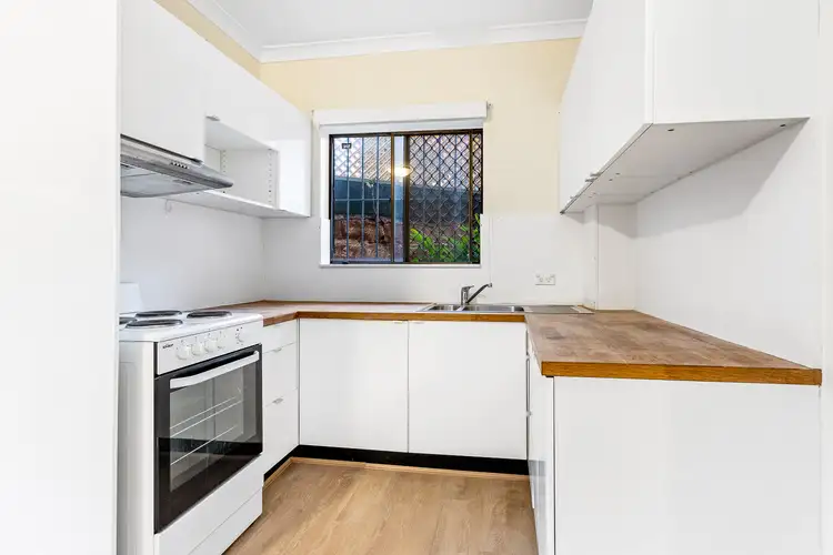 1/13 Kingsland Road South