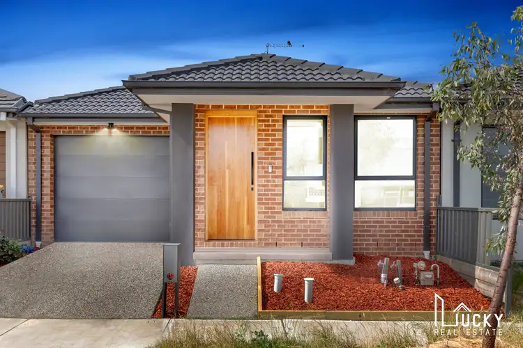 14 Eremaea road, Craigieburn VIC 3064