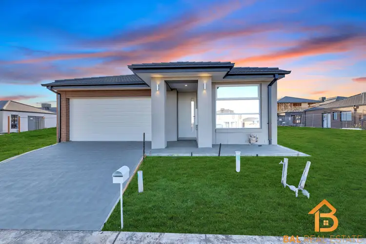 25 Saltgrass Avenue, Tarneit VIC 3029