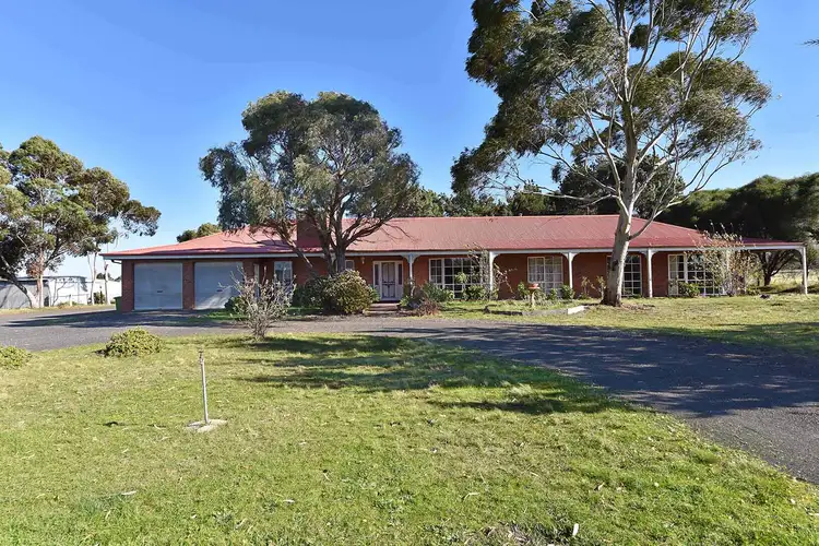40 Barrington Lane