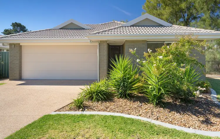 Main view of Homely house listing, 17 Par Street, Glenroy NSW 2640
