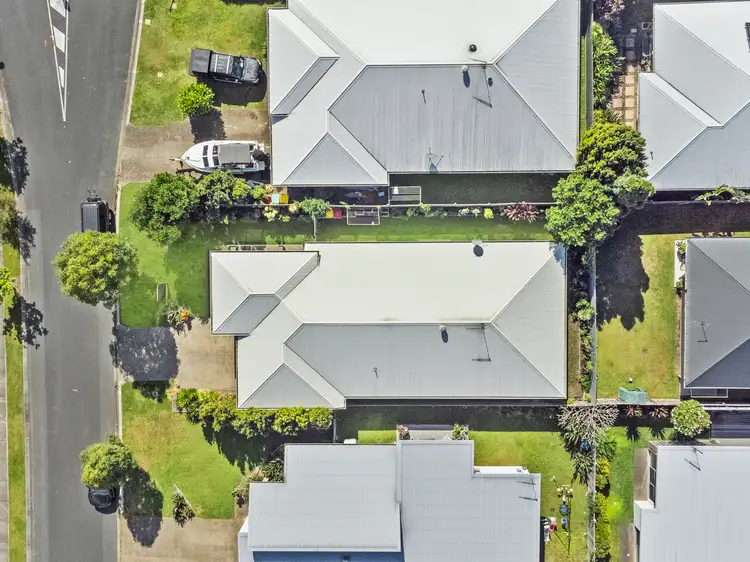 Third view of Homely house listing, 4 ELLABAY CRESCENT, Redland Bay QLD 4165