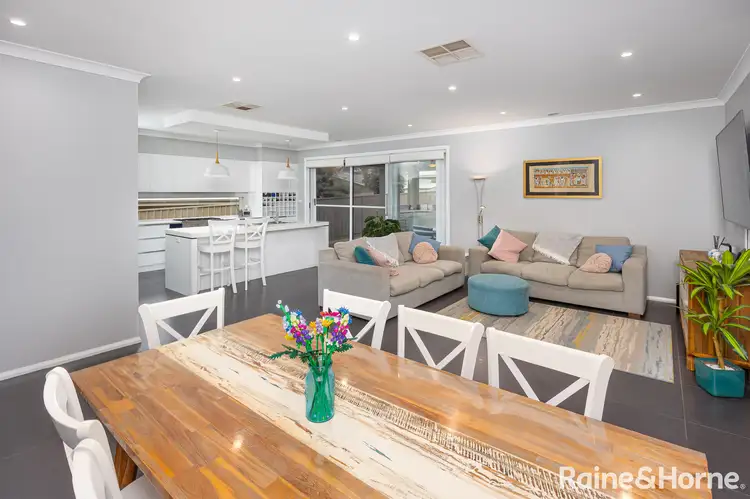 Fifth view of Homely house listing, 43 Kaloona Drive, Bourkelands NSW 2650