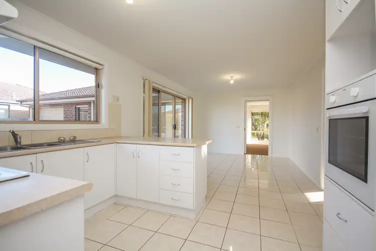 8a Henry Street