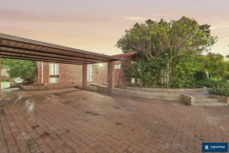 Third view of Homely house listing, 16 Glenhurst Court, Camillo WA 6111