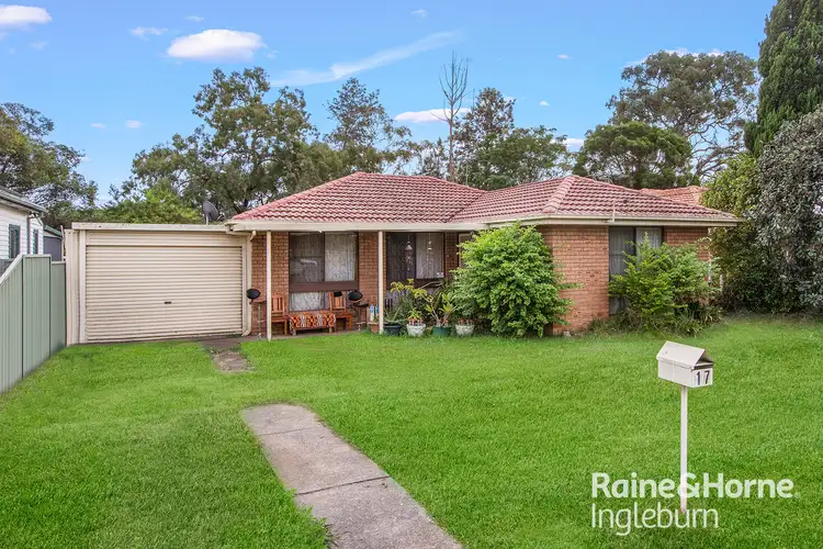 17 Cumberland Road, Ingleburn NSW 2565