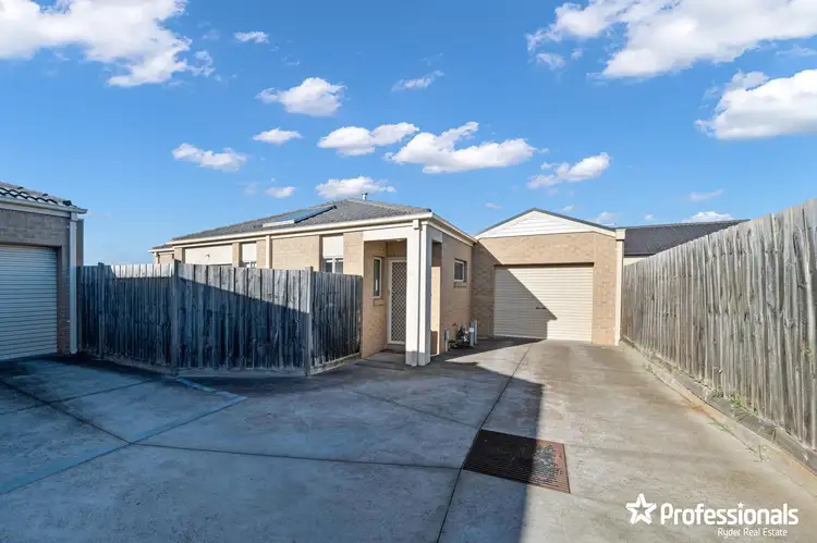 Sixth view of Homely house listing, 5/5 Reidy Rise, Harkness VIC 3337