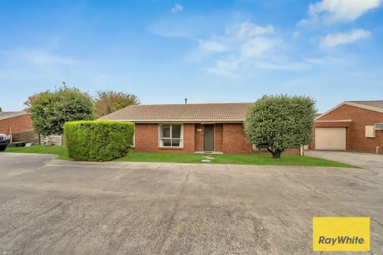 10/34-36 Pound Road, Hampton Park VIC 3976