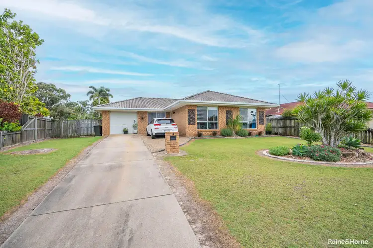 Second view of Homely house listing, 4 Myrtle Close, Kawungan QLD 4655