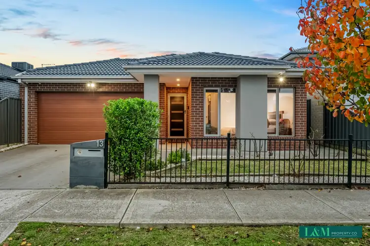 13 Brilliant Street, Roxburgh Park VIC 3064