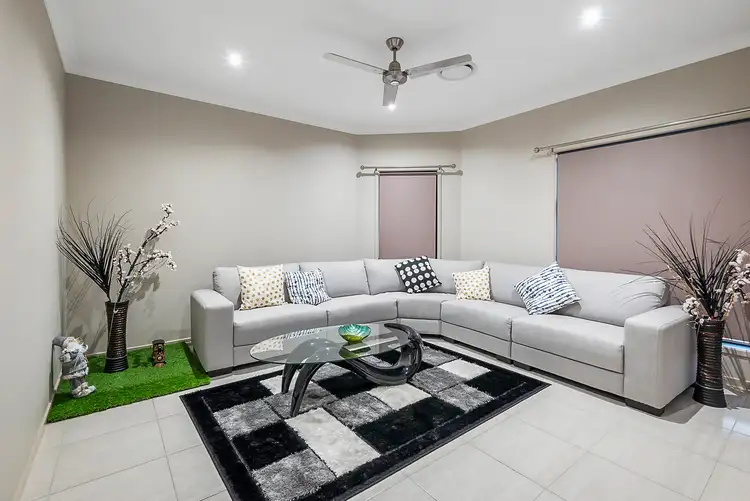 Second view of Homely house listing, 1 Hobson Place, Boronia Heights QLD 4124